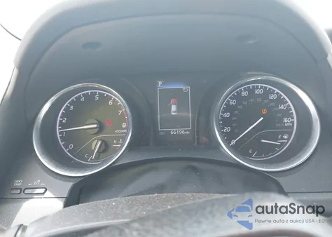 2020 Toyota Camry Le z USA, uszkodzony, nr VIN 4T1C11AK7LU339279